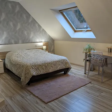 住宿加早餐酒店 Maison Du Cerf - Proche Du Circuit Et Du Golf Des 24h *